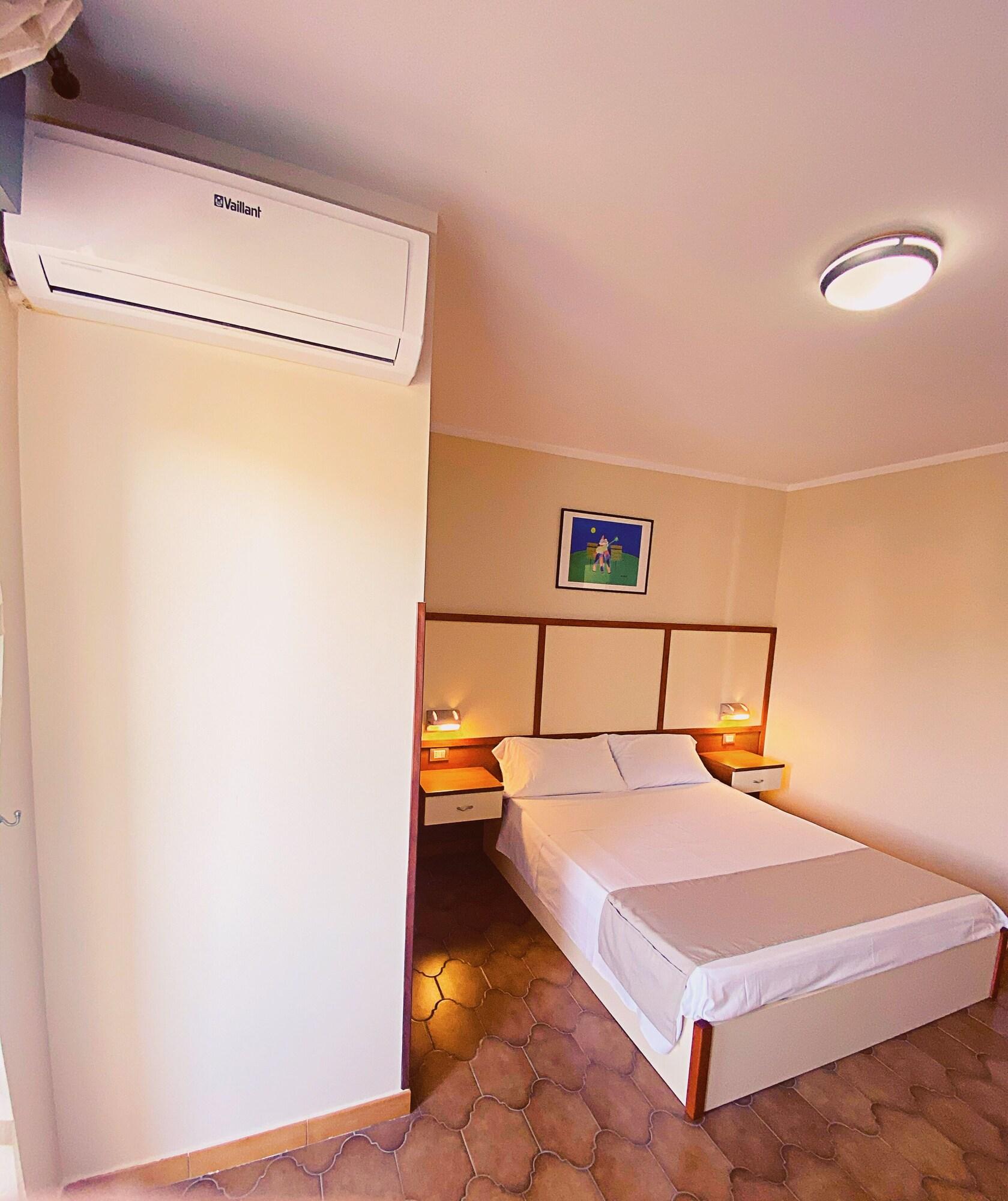 Residence Hotel Felix Ricadi Εξωτερικό φωτογραφία