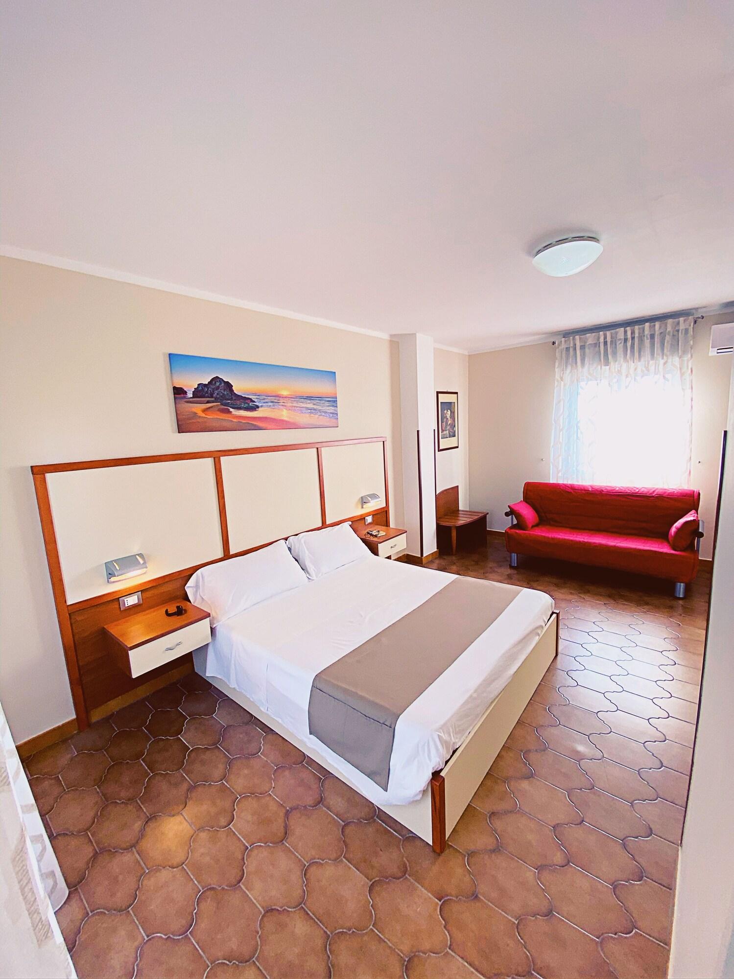 Residence Hotel Felix Ricadi Εξωτερικό φωτογραφία