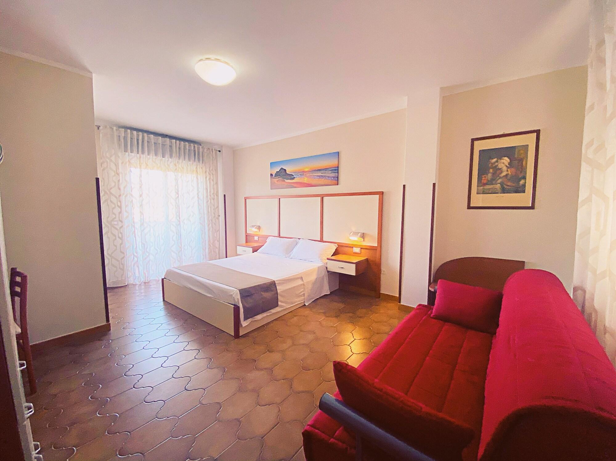 Residence Hotel Felix Ricadi Εξωτερικό φωτογραφία